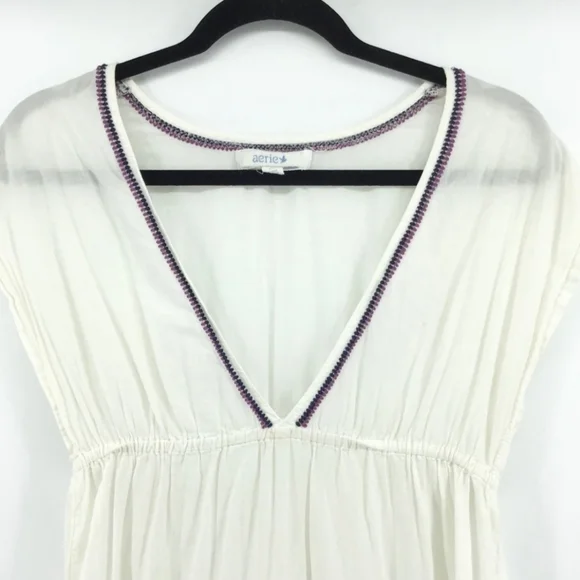 Aerie Cute Tunic. Embroidered boho/shirk. Adorable. Size Medium. - Picture 3 of 8